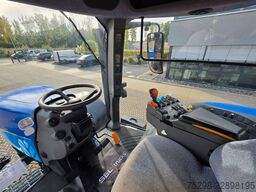 NEW HOLLAND TG 230