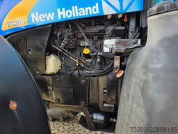 NEW HOLLAND TG 230