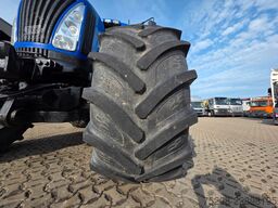 NEW HOLLAND TG 230