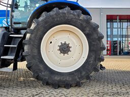 NEW HOLLAND TG 230