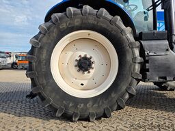 NEW HOLLAND TG 230
