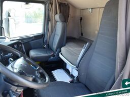 SCANIA R560 V8 8x4 Retarder 2-Leiter Hydraulik Standkl.