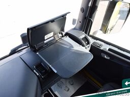 SCANIA R560 V8 8x4 Retarder 2-Leiter Hydraulik Standkl.