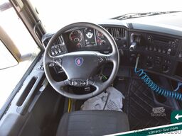 SCANIA R560 V8 8x4 Retarder 2-Leiter Hydraulik Standkl.