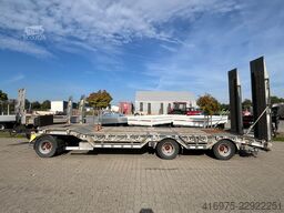 HUMBAUR HTD 30 3-Achs Tieflader Radmulden Luftfederung