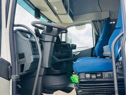 VOLVO FH 540 8x2 EFFER Kran Sattelzugmaschine
