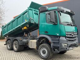 Mercedes-Benz AROCS 3351