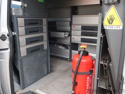 VOLKSWAGEN T5 Transporter Kasten/Klima/PDC/AHK/FN: 239