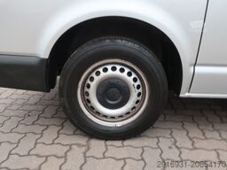 VOLKSWAGEN T5 Transporter Kasten/Klima/PDC/AHK/FN: 239