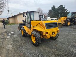 JCB 520/50