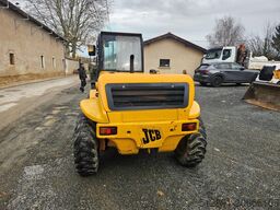 JCB 520/50