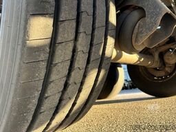 SCHMITZ SGF S3 ALU KIPPMULDE 34M³, LIFTACHSE, SCHMITZ-ACHSEN, ROLLPLANE, PODEST