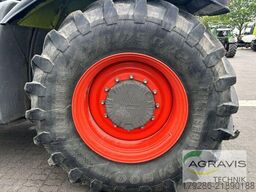 Claas XERION 5000 TRAC VC