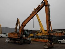 LIEBHERR R 926 LC MULTI USER BÖSCHUNGSBAGGER Nr.: 521