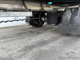 Krukenmeier 3-Achs-BDF-Anh. ZLC24 mit 2 Wechselbrücken