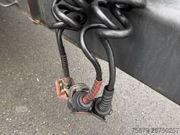 Krone Standard R22,5 hochgekuppelt,