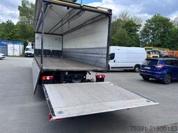MERCEDES-BENZ Antos 3-Achser MB 2533 mit Geränkekoffer und LBW