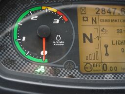 Case IH Luxxum 100 Agricultural tractor / 2800 M