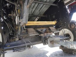 ROSTSELMASH VECTOR 425 RSM-101 grain harvester+Heade