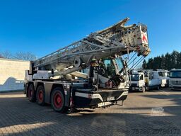 LIEBHERR Mobilkran LTC 1050-3.1 50t Kran hat nur 3300 h