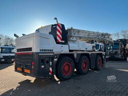 LIEBHERR Mobilkran LTC 1050-3.1 50t Kran hat nur 3300 h
