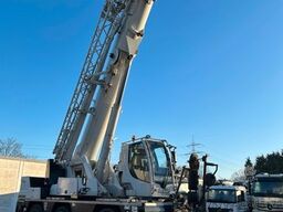 LIEBHERR Mobilkran LTC 1050-3.1 50t Kran hat nur 3300 h
