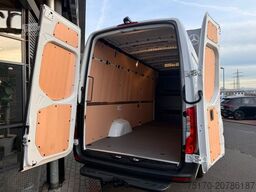 MERCEDES-BENZ Sprinter 319 CDI 4325 Klima Kamera AHK LED