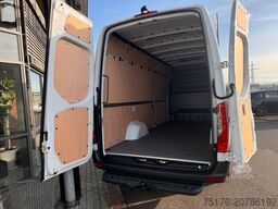 MERCEDES-BENZ Sprinter 319 CDI 4325 Klima Kamera AHK