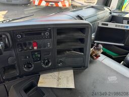 SCANIA P400 4x2 12'700L