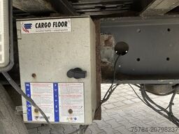 KNAPEN SCHUBBODEN 92QM, CARGOFLOOR, LIFT-LENK, FUNK, BPW, TÜV NEU