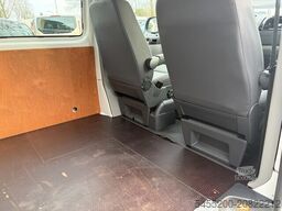 VW Transporter Kombi 2.0 TDI L1H1 140pk DSG Automa...