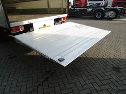 Mercedes-Benz Actros 2546 + 6X2 STEERING + LIFT + 2.85 HEIGHT