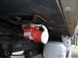 Mercedes-Benz Antos 1924 + euro 6 + CARRIER 1150 + LIFT