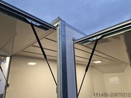 Blyss Messe Eventtrailer aerodynamische front 2 Klappen Bodentief