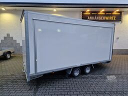 Blyss Messe Eventtrailer aerodynamische front 2 Klappen Bodentief