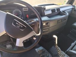 MAN TGX 26.400 6X2 PALFINGER 15002