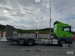 MAN TGX 26.500 6x2 Container Chassis with 2-Ton Lift W