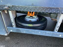 Man TGL 12.220 Machine Transporter + Hydraulic Ramps