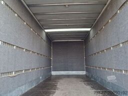 MAN TGL 8.180 4x2 BL 6-Sitzer / 2 Liegen Möbelkoffer