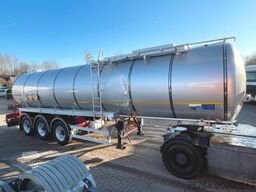 KÄSSBOHRER 32m² V2A Bitumentankauflieger /leicht beschädigt