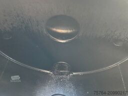 KÄSSBOHRER 32m² V2A Bitumentankauflieger /leicht beschädigt