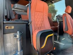 MERCEDES-BENZ Sprinter Nero 31 Sitze ab 08/2026