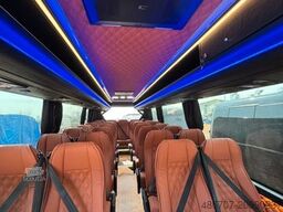 MERCEDES-BENZ Sprinter Nero 31 Sitze ab 08/2026