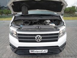 VOLKSWAGEN CRAFTER  / 2.0 D / FURGON BLASZAK / DMC: 3500 KG