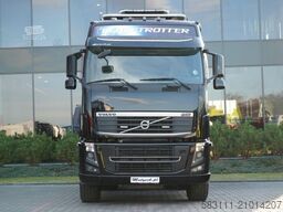 VOLVO FH16 / 700 / 6x4 / HYDRAULIKA / RETARDER / 3 OSI