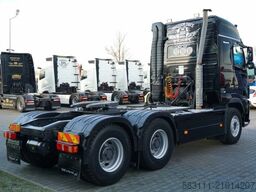 VOLVO FH16 / 700 / 6x4 / HYDRAULIKA / RETARDER / 3 OSI