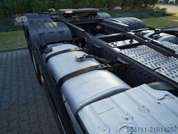 VOLVO FH16 / 700 / 6x4 / HYDRAULIKA / RETARDER / 3 OSI