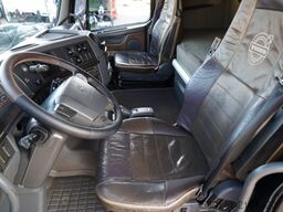 VOLVO FH16 / 700 / 6x4 / HYDRAULIKA / RETARDER / 3 OSI