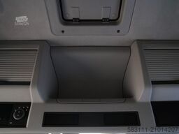 VOLVO FH16 / 700 / 6x4 / HYDRAULIKA / RETARDER / 3 OSI