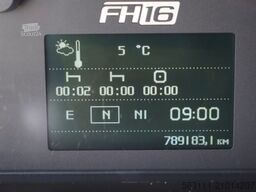 VOLVO FH16 / 700 / 6x4 / HYDRAULIKA / RETARDER / 3 OSI